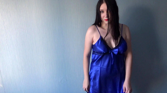 Step Sister's Slutty Outfit Made Her Brother Desperate To Fuck Her!