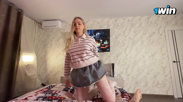 Cute Girl Rides Her Boyfriend's Cock Hard!