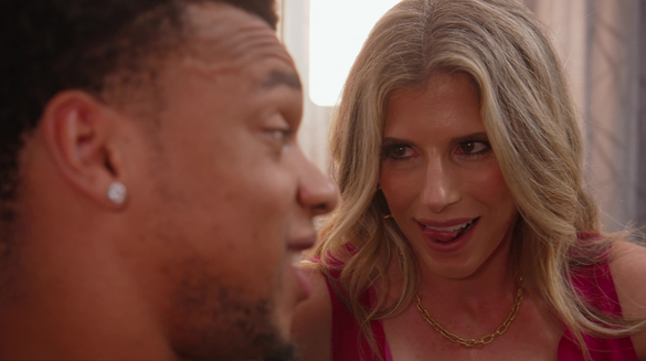 I Spent An Amazing Night Fucking A Sexy 40+ MILF!