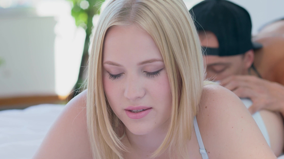 I Fucked This Gorgeous Russian Blonde Passionately!
