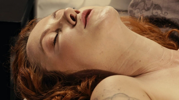 Mind-Blowing Fuck With A Smoking Hot Redhead Babe!