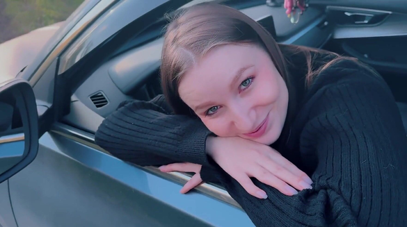 She Sucked Me Off First Then We Fucked Hard In The Car!