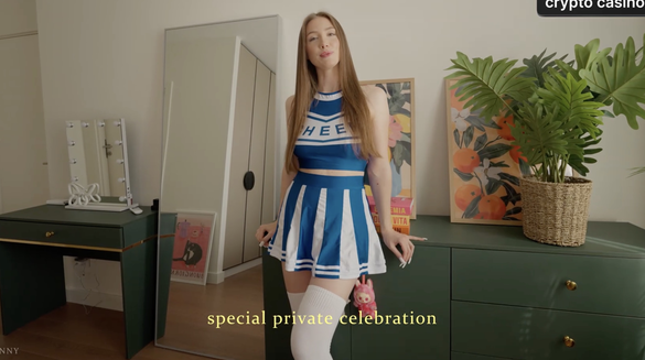 Captain Team Won So Cheerleader Gives Private Pussy Reward After Game