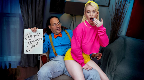 She Paid For Inheritance By Spreading Legs In The Living Room